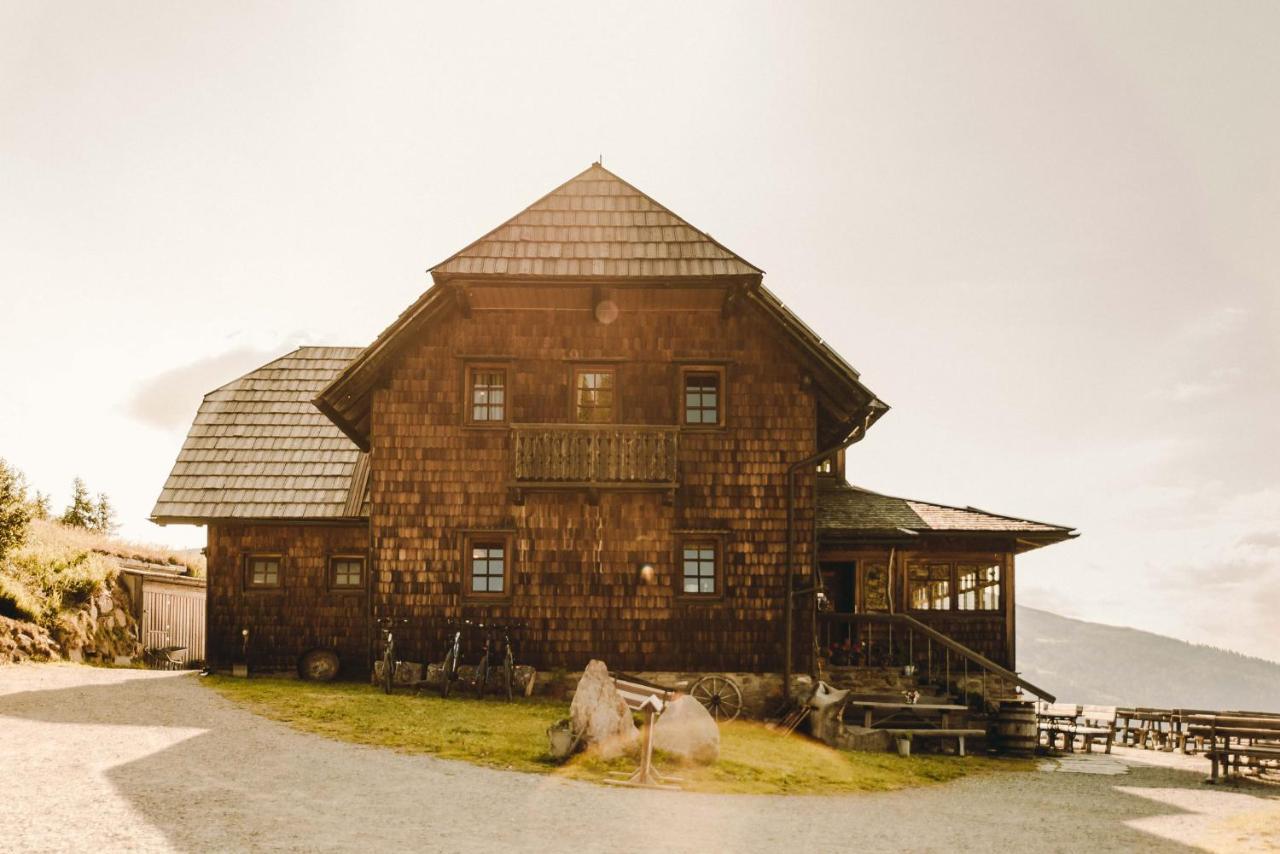 Hotel Alexanderhütte Millstatt Exterior foto